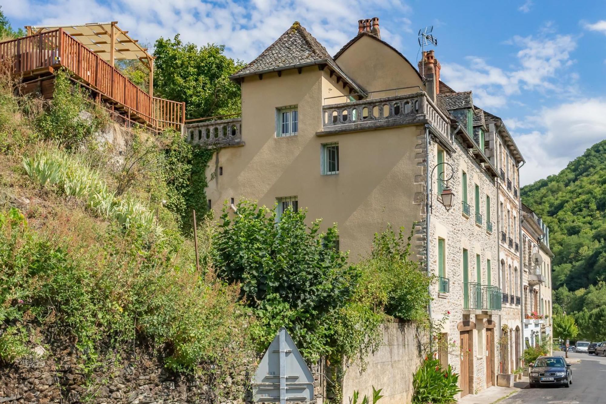 Villa L'Estagnole à Estaing  Extérieur photo