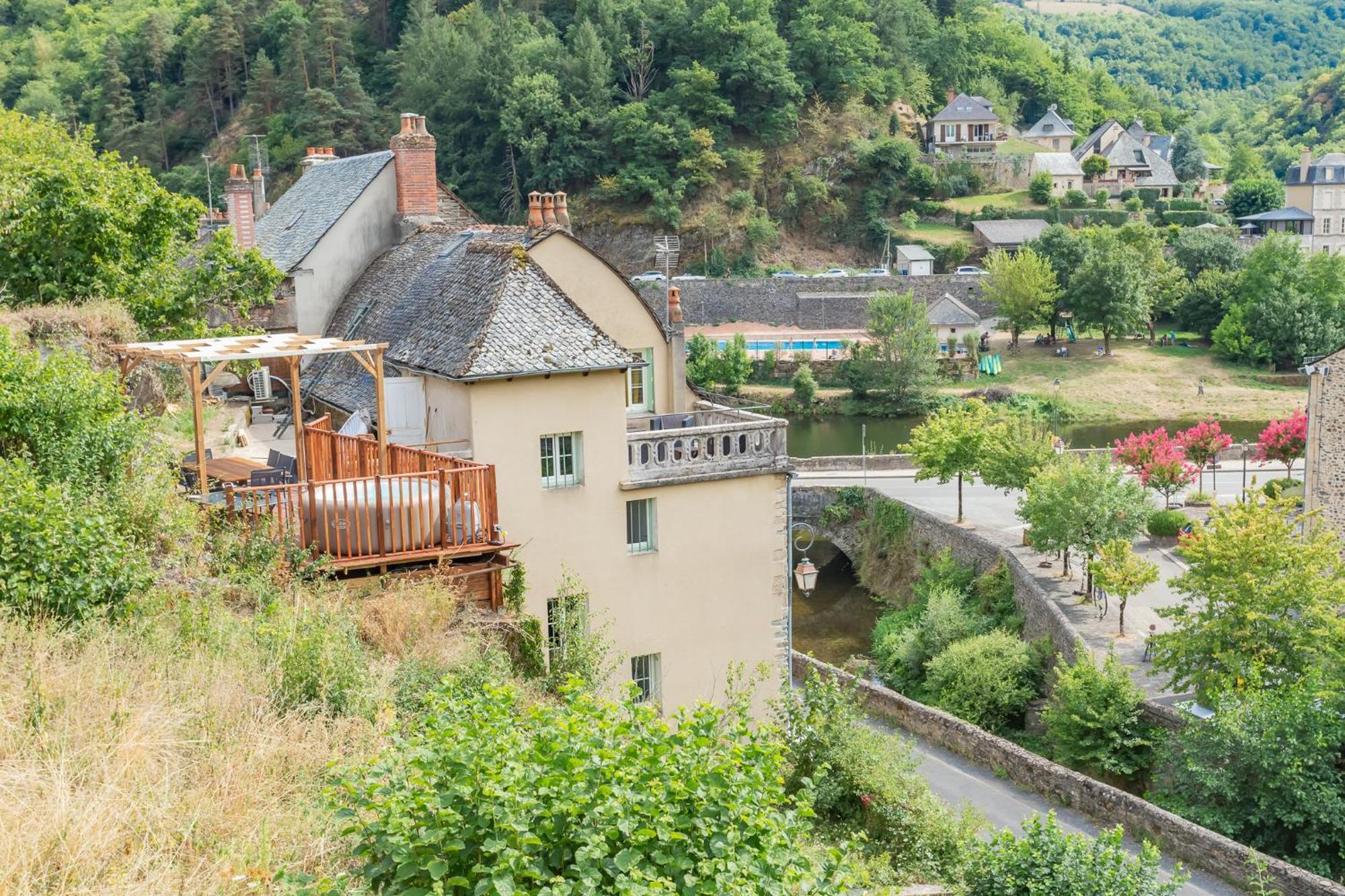 Villa L'Estagnole à Estaing  Extérieur photo