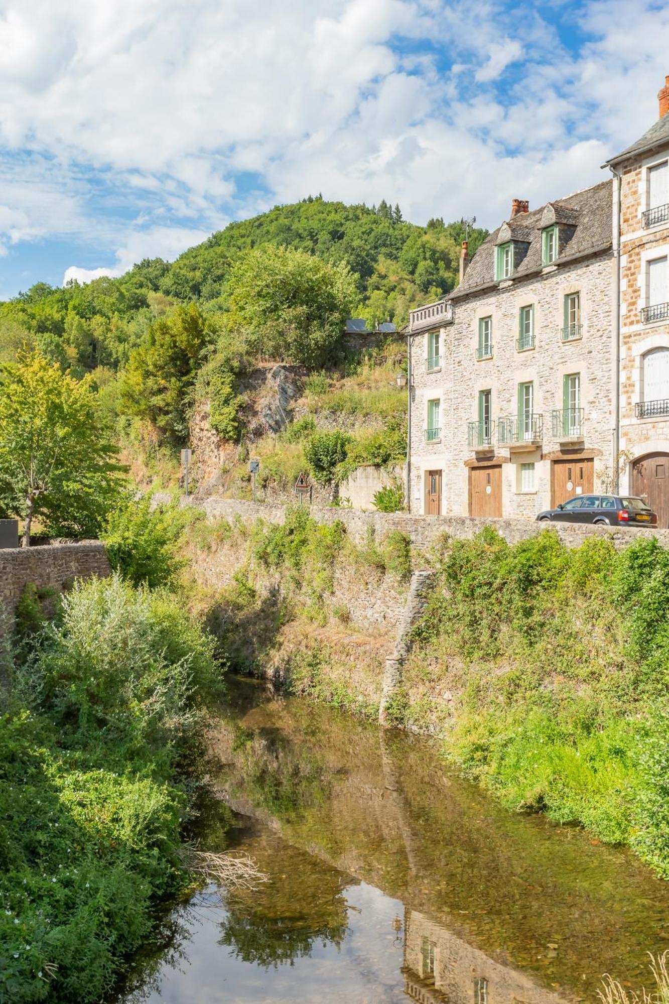 Villa L'Estagnole à Estaing  Extérieur photo